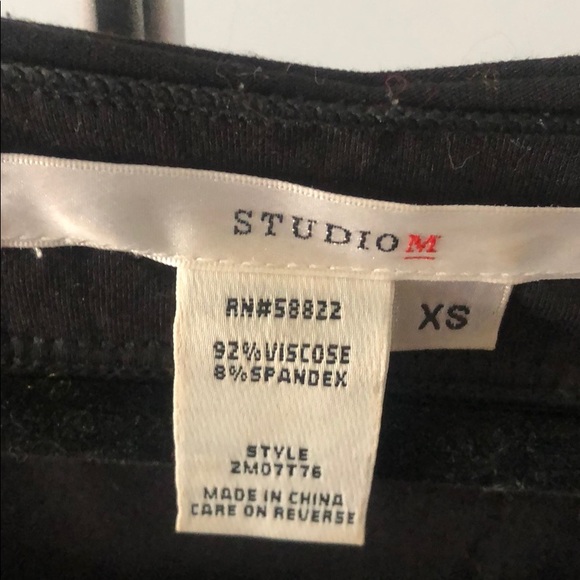 Studio M Black Batwing Top - Picture 2 of 4